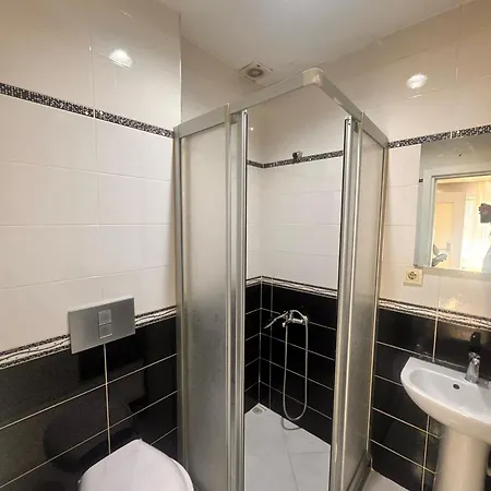 Fors Apartmanhotel 2*