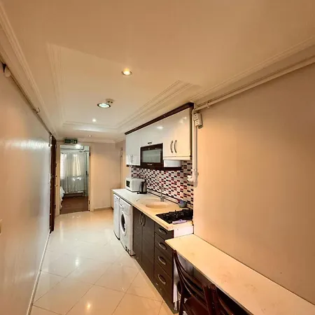 Fors Apartmanhotel 2*